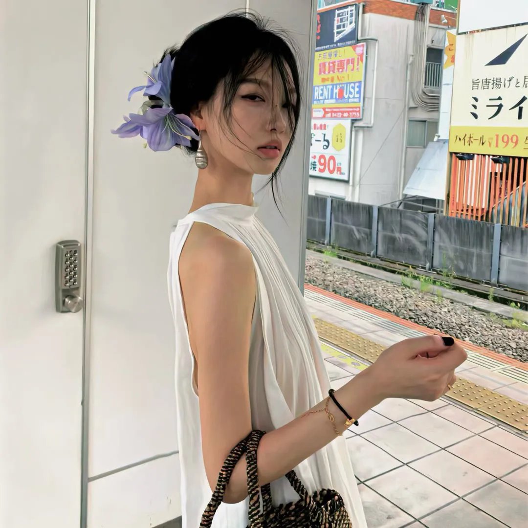 玫瑰丛生